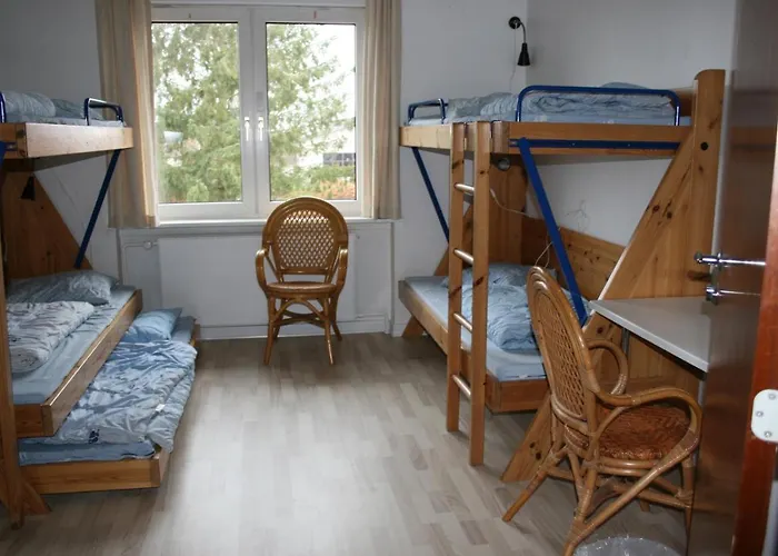Hostal Mon &