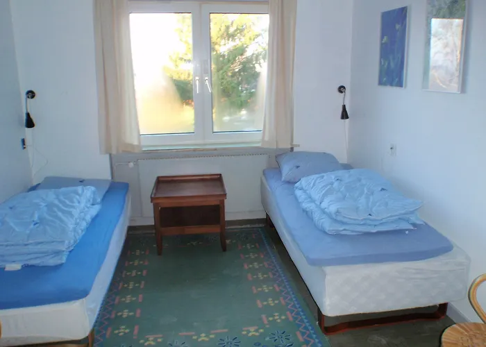 Mon & Hostal