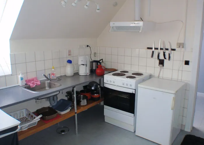 Hostal Mon & *