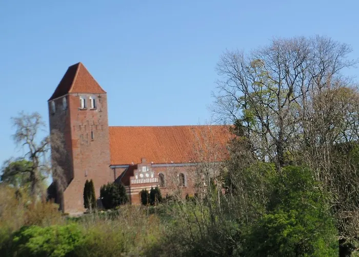 Vandrarhem Mon & Borre