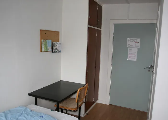 Mon & Vandrarhem Borre